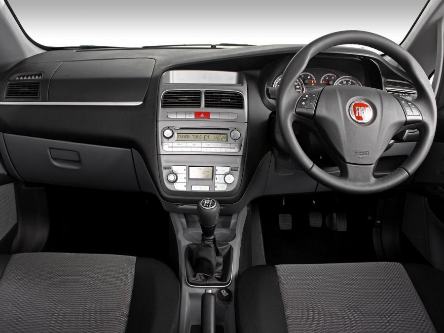  Fiat Punto 2009 года  (ZA) (фото 14 из 14)
